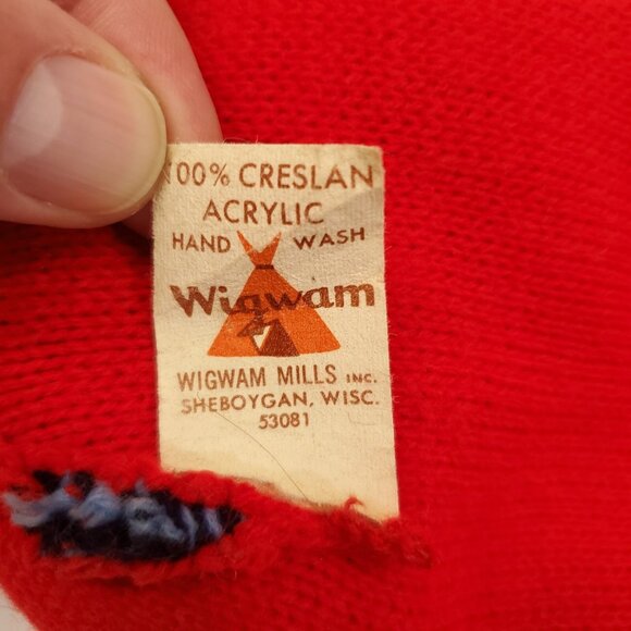 VTG Wigwam Mills Beanie Pom Ski Hat Creslan Acrylic Made in USA Red White Blue - Picture 6 of 8
